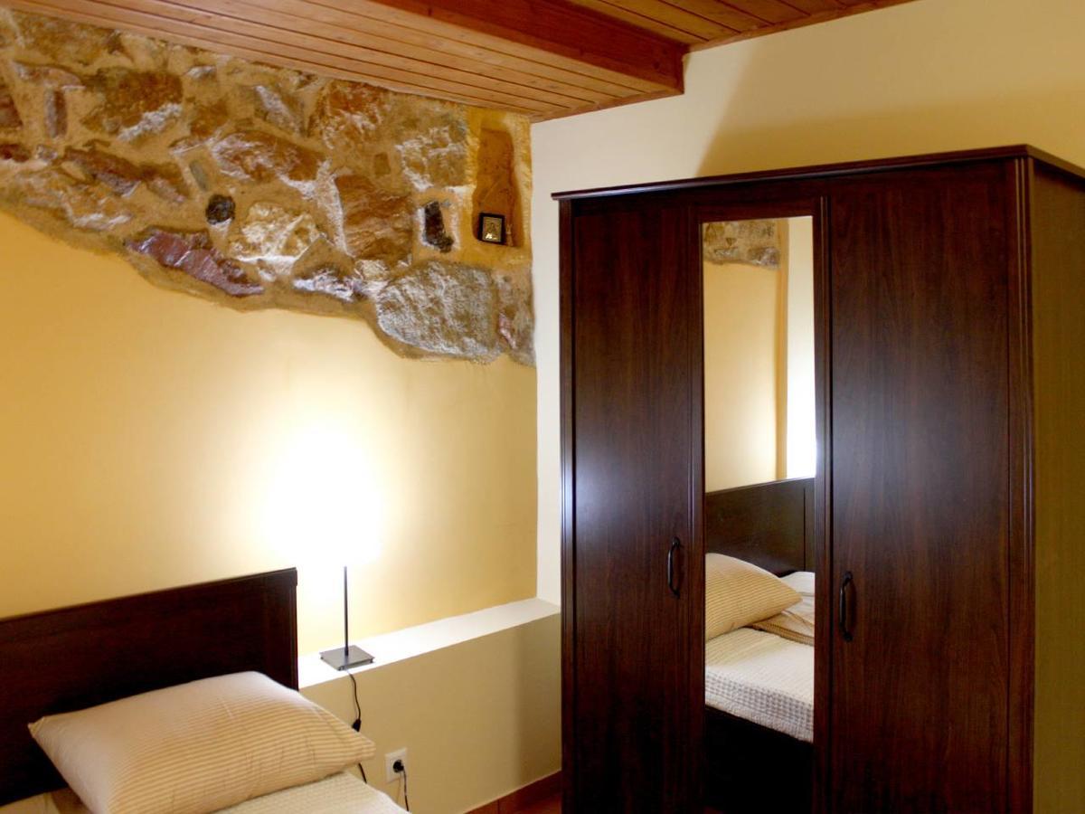 Sweet Stone Apartment In Imittos Athen Eksteriør billede