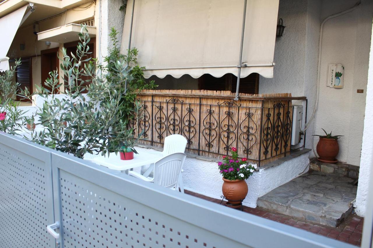 Sweet Stone Apartment In Imittos Athen Eksteriør billede